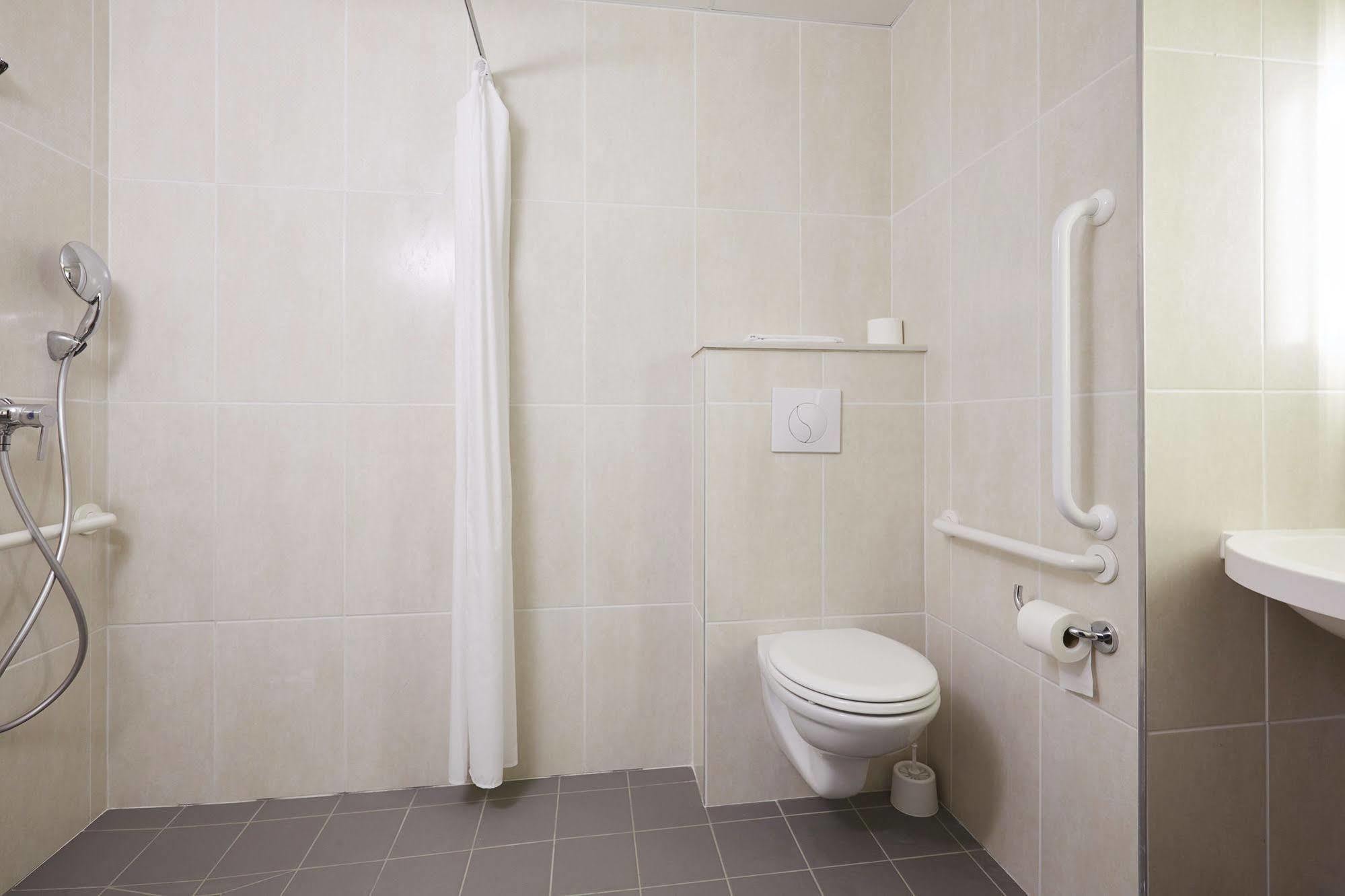 B&B Hotel Strasbourg Nord Artisans 벤덴하임 외부 사진